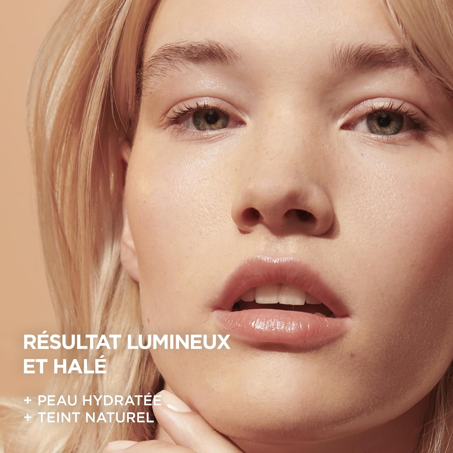 Garnier Ambre Solaire - Sérum Autobronzant Visage Hydratant - Hâle Progressif & Sur-Mesure - Eau de Coco & Acide Hyaluronique - Pour Tous Types de Peaux - Natural Bronzer - 30 ml